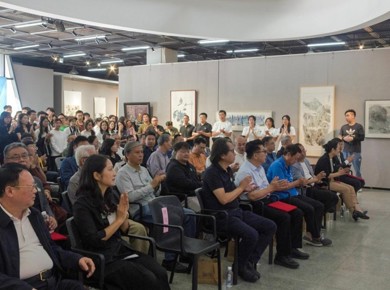 向美而行--36365线路检测中心建院10周年教师作品展顺利 开幕
